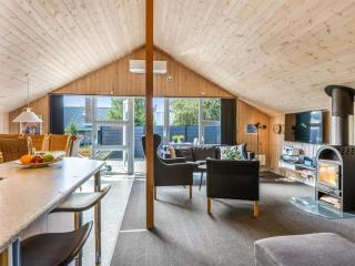 Holiday Home Sanelma - 900m from the sea by Interhome - 6