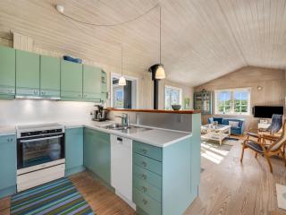 Holiday Home Aise - 75m from the sea by Interhome - 2
