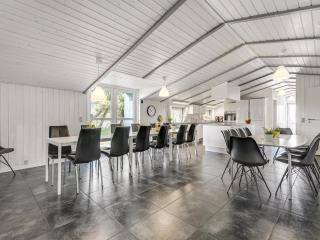 Holiday Home Janita - 800m from the sea by Interhome - 8