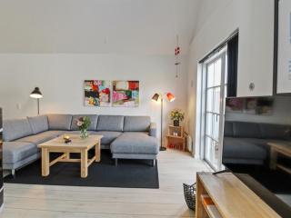Holiday Home Todorka - 800m from the sea by Interhome - 7