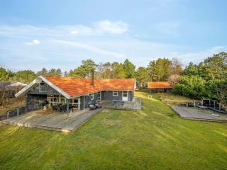 Holiday Home Yuma - 1km from the sea by Interhome - 5