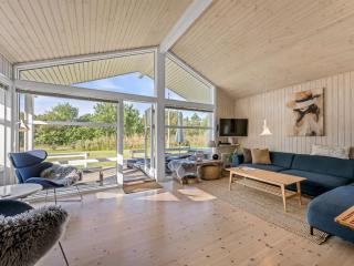 Holiday Home Sviðandi - 1-5km from the sea by Interhome - 6