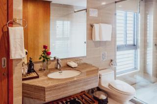 The Iris Signature Hotel and Spa - 1