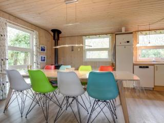 Holiday Home Gudni - 250m from the sea by Interhome - 1