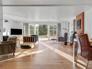 Holiday Home Harpa - 2-5km from the sea by Interhome - 3