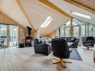 Holiday Home Medard - 2km from the sea by Interhome - 5