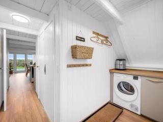 Holiday Home Gunhwat - 350m to the fjord by Interhome - 3