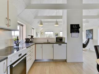 Holiday Home Didrika - 800m from the sea by Interhome - 1