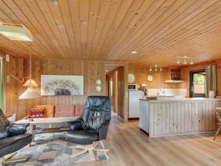 Holiday Home Sune - 500m from the sea by Interhome - 4