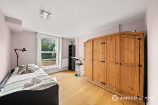 Cosy 2 Bed Apartment in Tunbridge Wells by Amber Stays - Perfect for Long Stays & FREE Parking - 3