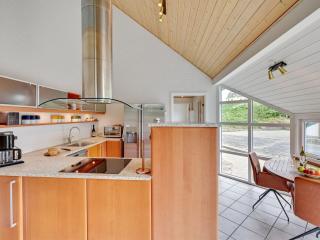 Holiday Home Gidsken - 30m from the sea by Interhome - 4
