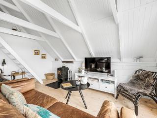 Holiday Home Hen - 400m from the sea by Interhome - 7