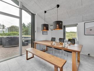 Holiday Home Mert - 1-2km from the sea by Interhome - 5