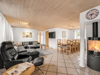 Holiday Home Seppo - 900m from the sea by Interhome - 3