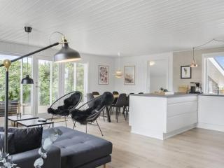Holiday Home Rolfkarl - 500m from the sea by Interhome - 7