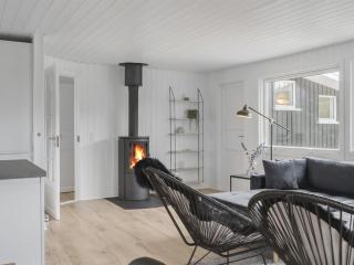 Holiday Home Rolfkarl - 500m from the sea by Interhome - 4