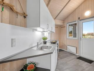 Holiday Home Estella - 500m to the fjord by Interhome - 2