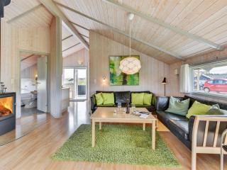 Holiday Home Clara - 500m from the sea by Interhome - 4