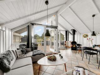 Holiday Home Cyrill - 250m to the fjord by Interhome - 1