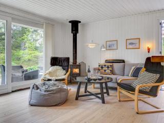 Holiday Home Hamund - 700m from the sea by Interhome - 4