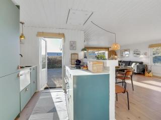 Holiday Home Assa - from the sea by Interhome - 2