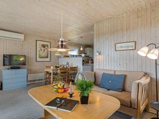 Holiday Home Gertine - 650m to the fjord by Interhome - 4