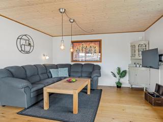 Holiday Home Agne - 400m from the sea by Interhome - 5