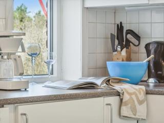 Holiday Home Vappu - 400m to the fjord by Interhome - 5