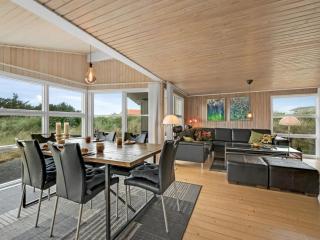 Holiday Home Drifa - 600m from the sea by Interhome - 4