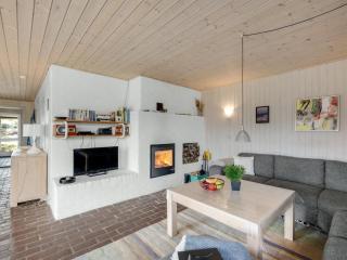 Holiday Home Sutere - 200m to the fjord by Interhome - 5