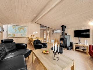 Holiday Home Elfrun - 250m from the sea by Interhome - 6