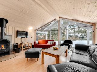 Holiday Home Elfrun - 250m from the sea by Interhome - 5