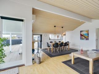 Holiday Home Hildegunda - 950m from the sea by Interhome - 4