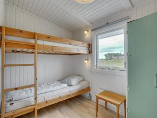 Holiday Home Mads - 950m from the sea by Interhome - 3