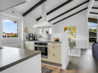 Holiday Home Gerlis - 75m from the sea by Interhome - 7