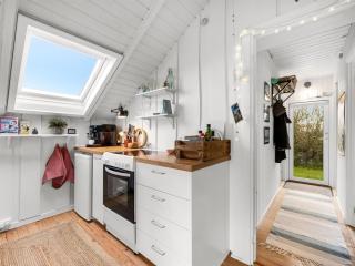 Holiday Home Kamile - 400m from the sea by Interhome - 2