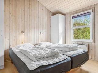 Holiday Home Zoya - 900m from the sea by Interhome - 1