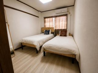 HEISIEI HOUSE Shin-Ōkubo FREE WIFI - 7