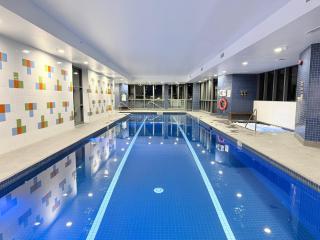 Brisbane City Luxe Free Parking Pool & Gym - 6