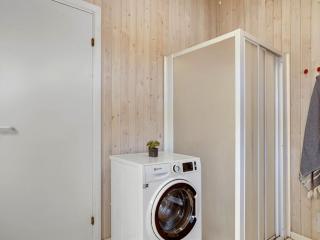 Holiday Home Tino - 900m from the sea by Interhome - 5