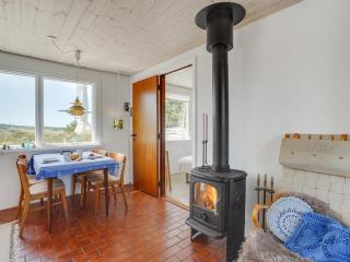 Holiday Home Letta - 800m from the sea by Interhome - 1