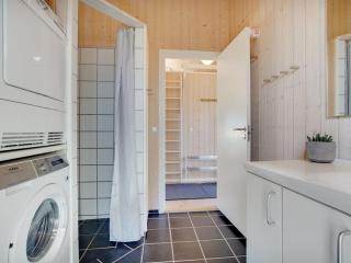 Holiday Home Ulf - 100m from the sea by Interhome - 3