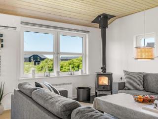 Holiday Home Lica - 600m from the sea by Interhome - 1