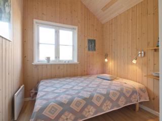 Holiday Home Tilda - 275m from the sea by Interhome - 2