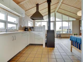 Holiday Home Viktoria - 400m from the sea by Interhome - 6