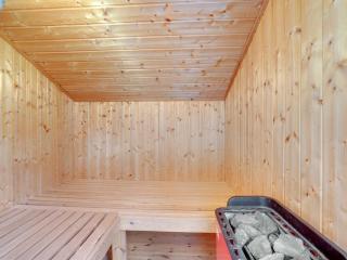Holiday Home Jara - 700m from the sea by Interhome - 4