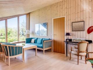 Holiday Home Gullborg - 800m from the sea by Interhome - 5