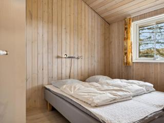 Holiday Home Aleta - 500m from the sea by Interhome - 4