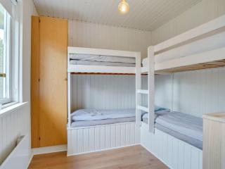 Holiday Home Ylva - 650m from the sea by Interhome - 3