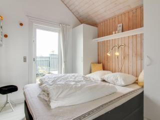 Holiday Home Wifred - 250m from the sea by Interhome - 3